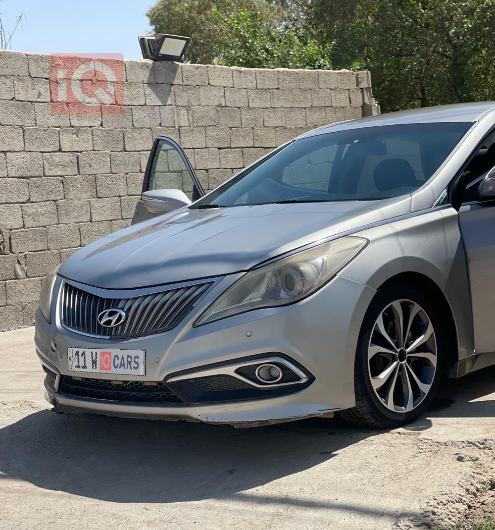 هیوندای ازێرا